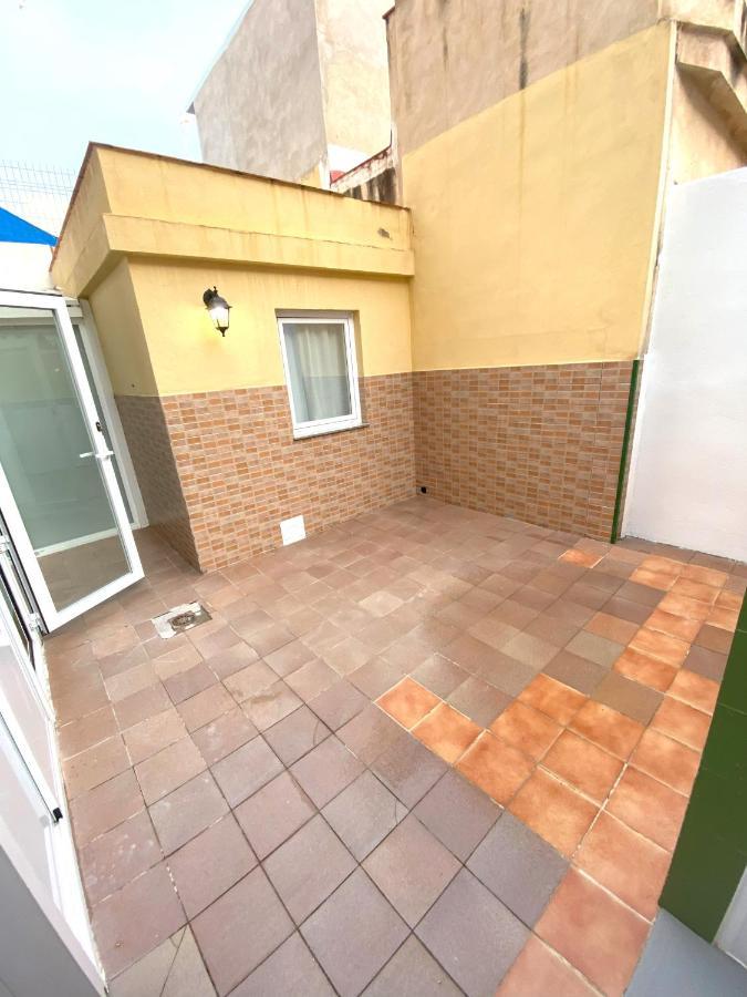 Moderno Bajo En Puerto De Sagunto Lejlighed Eksteriør billede